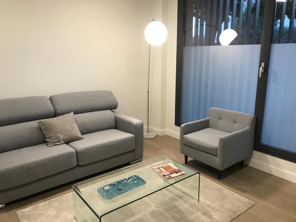 Apartamento De Dos Dormitorios En Triana Севілья Екстер'єр фото
