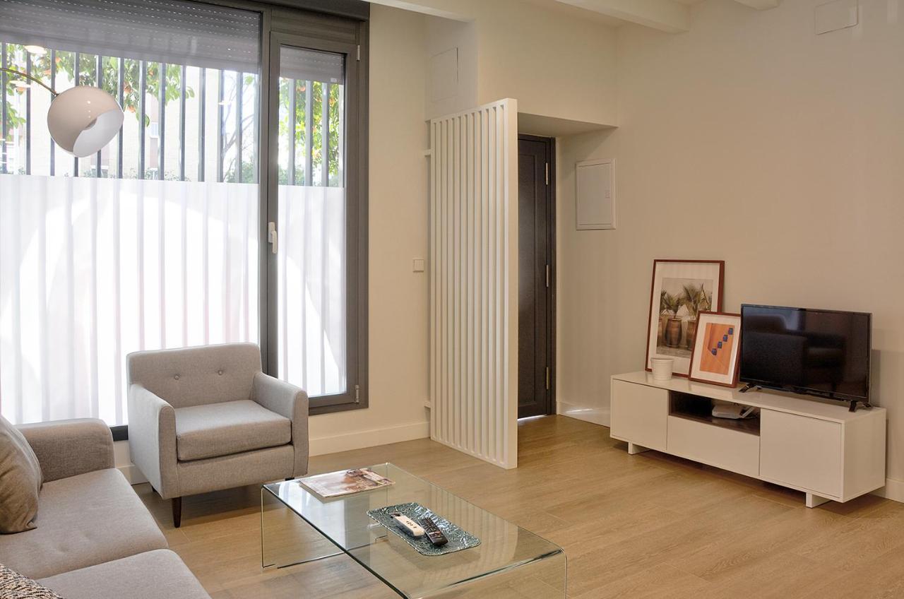 Apartamento De Dos Dormitorios En Triana Севілья Екстер'єр фото