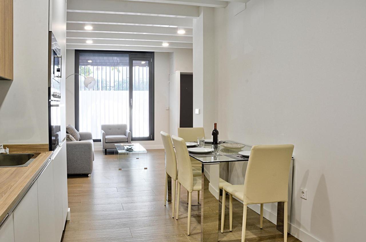 Apartamento De Dos Dormitorios En Triana Севілья Екстер'єр фото