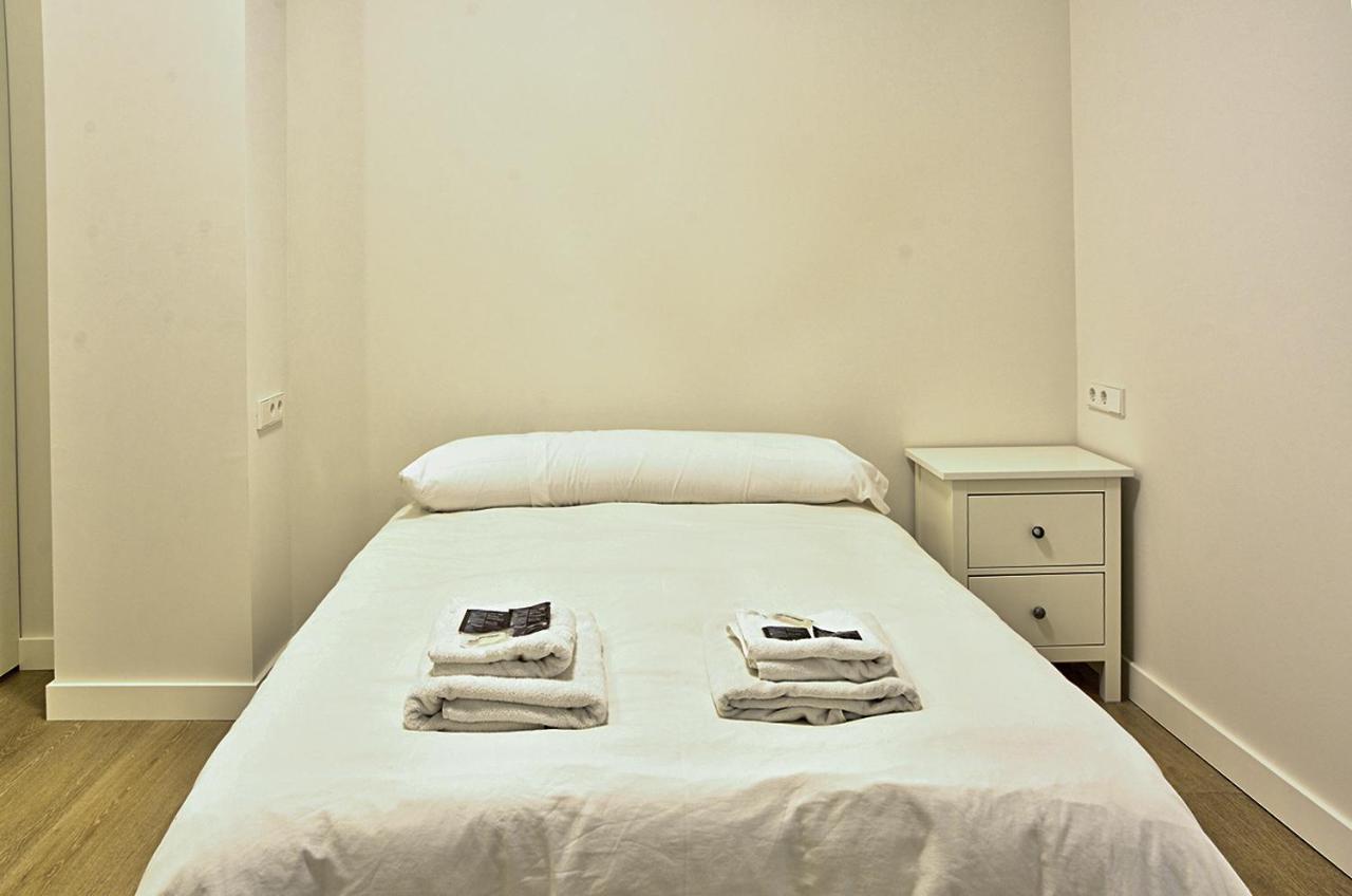 Apartamento De Dos Dormitorios En Triana Севілья Екстер'єр фото