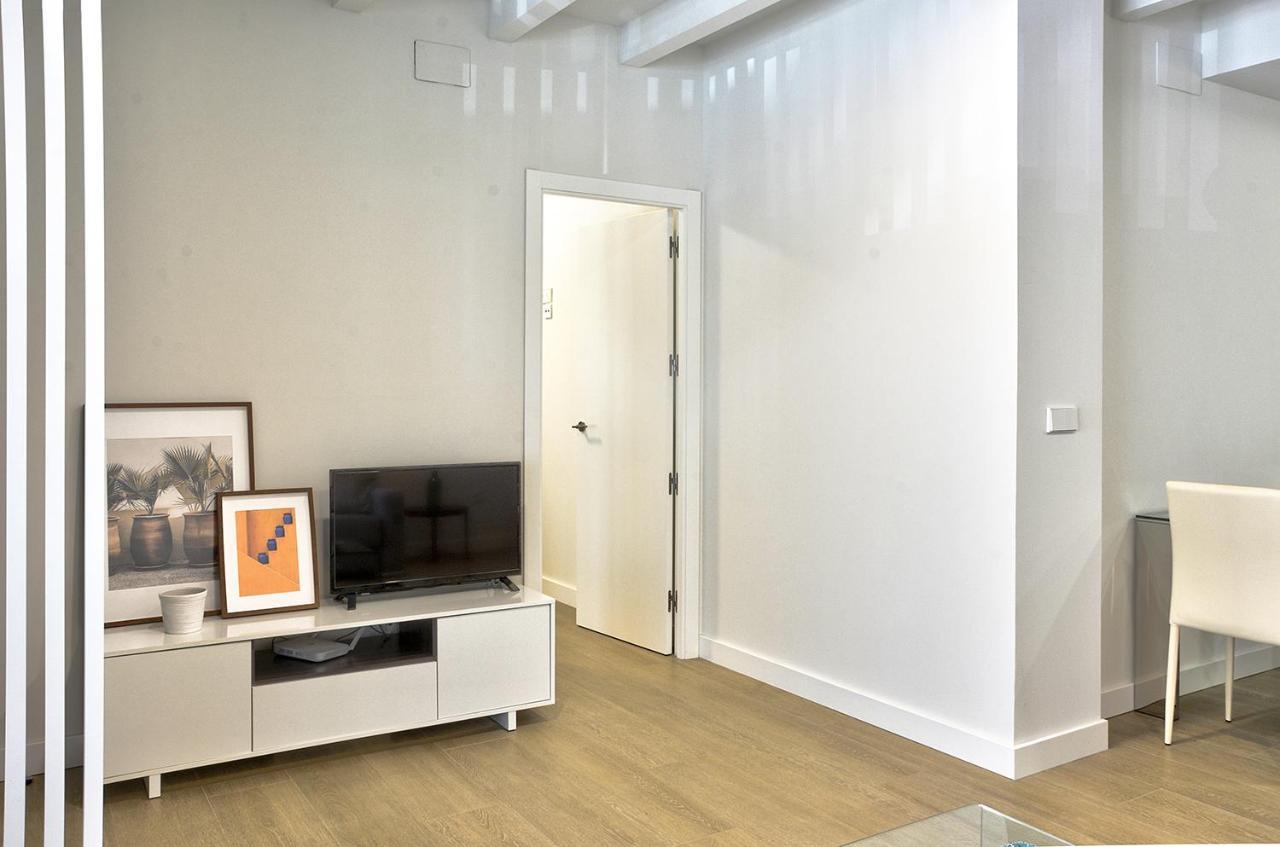 Apartamento De Dos Dormitorios En Triana Севілья Екстер'єр фото